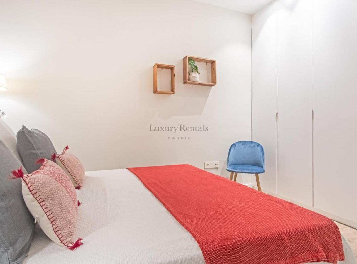 Experience The Best Of Madrid! Gran Via Apartment For 6, Comfort And Style In The Heart Of Chueca III Ngoại thất bức ảnh